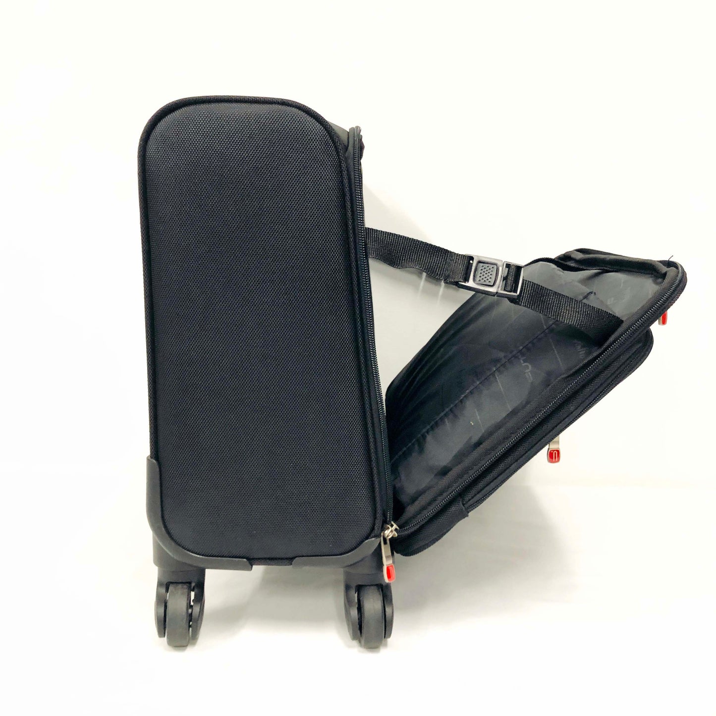 Pilots Overnight Bag
