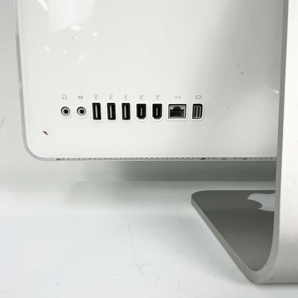 White iMAC 24" Released Late 2006