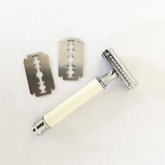 Cut Throat Razor with 2 Safe Blades
